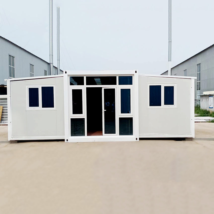 Extended double-wing foldable mobile houses
