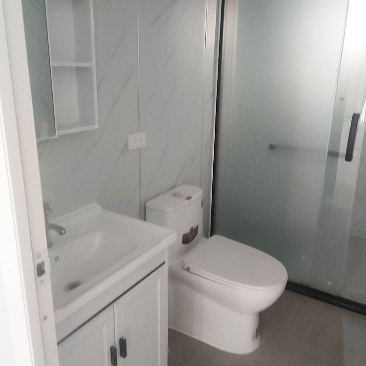 Расширяемый контейнерный дом в современном дизайне