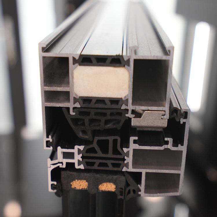 Окно с двойным остеклением, удар от урагана, открытые окна с алюминиевой рамой, окно с алюминиевой створкой