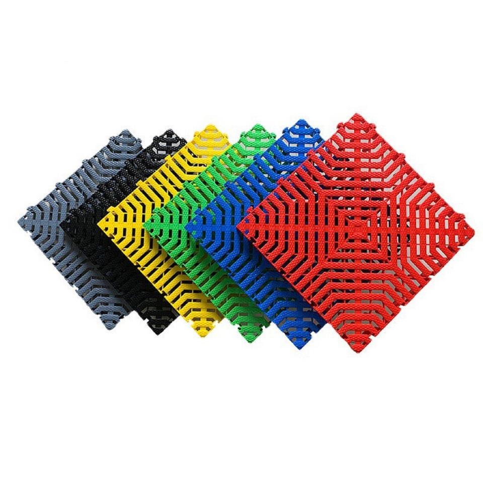 Modular rígido antideslizante drenaje de lavado de autos de plástico PP PVC entrelazado Baldosa de garaje para estacionamiento de automóviles Lavado de autos Pisos de garaje