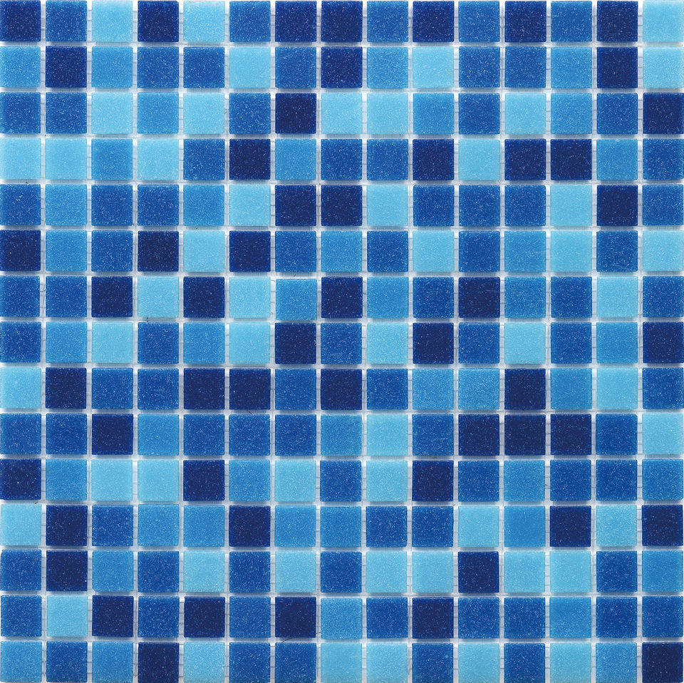 Mosaico de vidrio azul de alta calidad y precio barato al por mayor para azulejos de piscina