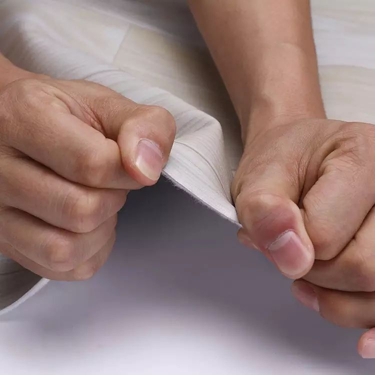 Fabricantes de pisos de plástico de PVC de 70 g, pisos de rollos de linóleo de vinilo de PVC