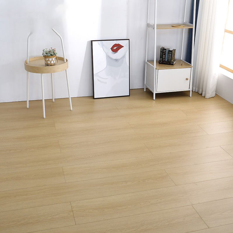 Pisos de madera de ingeniería de madera de roble OEM de venta caliente para el hogar