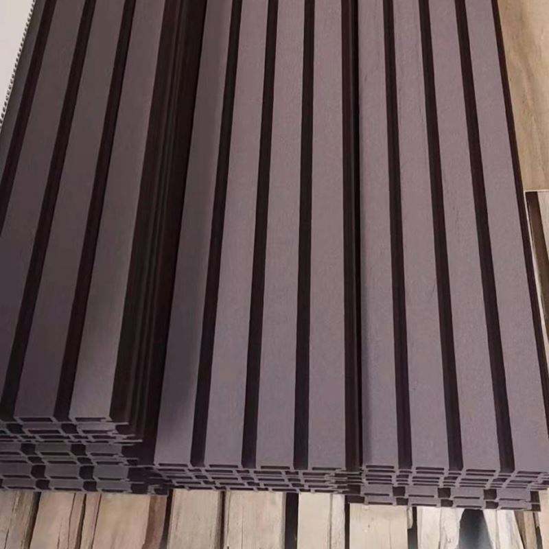 Panel de pared compuesto de plástico y madera impermeable, tableros de revestimiento de PVC WPC, paneles de pared estriados exteriores interiores, panel de pared Wpc