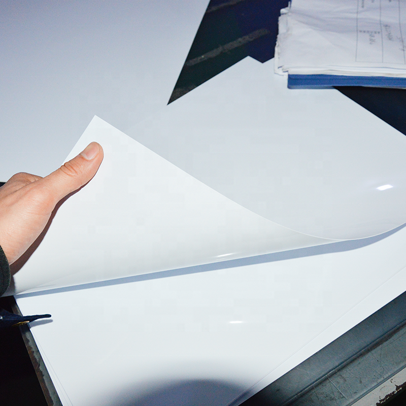 Hoja de PVC de impresión de inyección de tinta blanca para hojas de tarjetas
