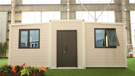 Expandable Container House: Creating Flexible Tiny Living Spaces