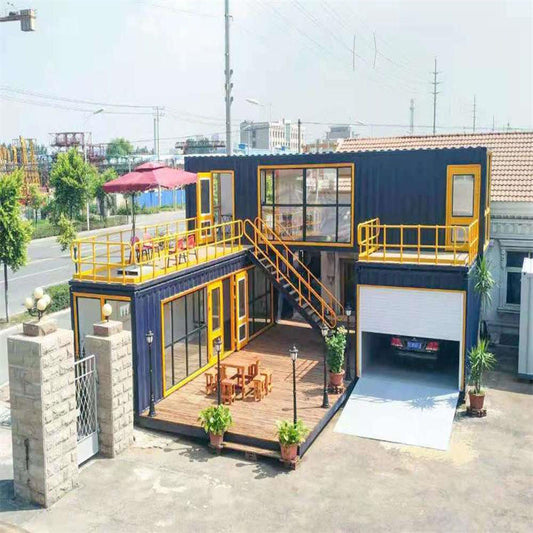 What materials are there in container houses?