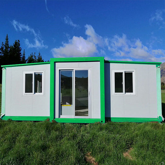Expandable mobile house double wing folding house