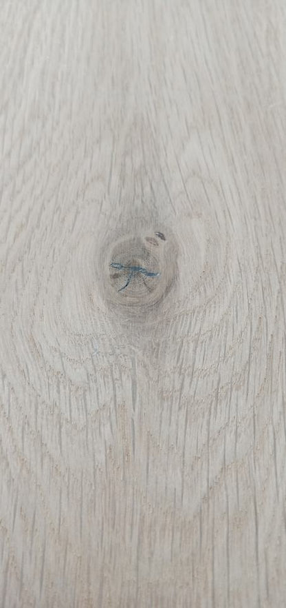 Tamaño disponible Pisos sin terminar de madera dura de roble blanco europeo de ingeniería multicapa 