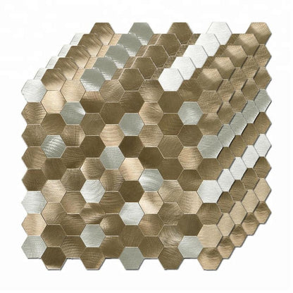 Azulejo de mosaico de aluminio de cáscara y palo cepillado en oro plateado hexagonal 